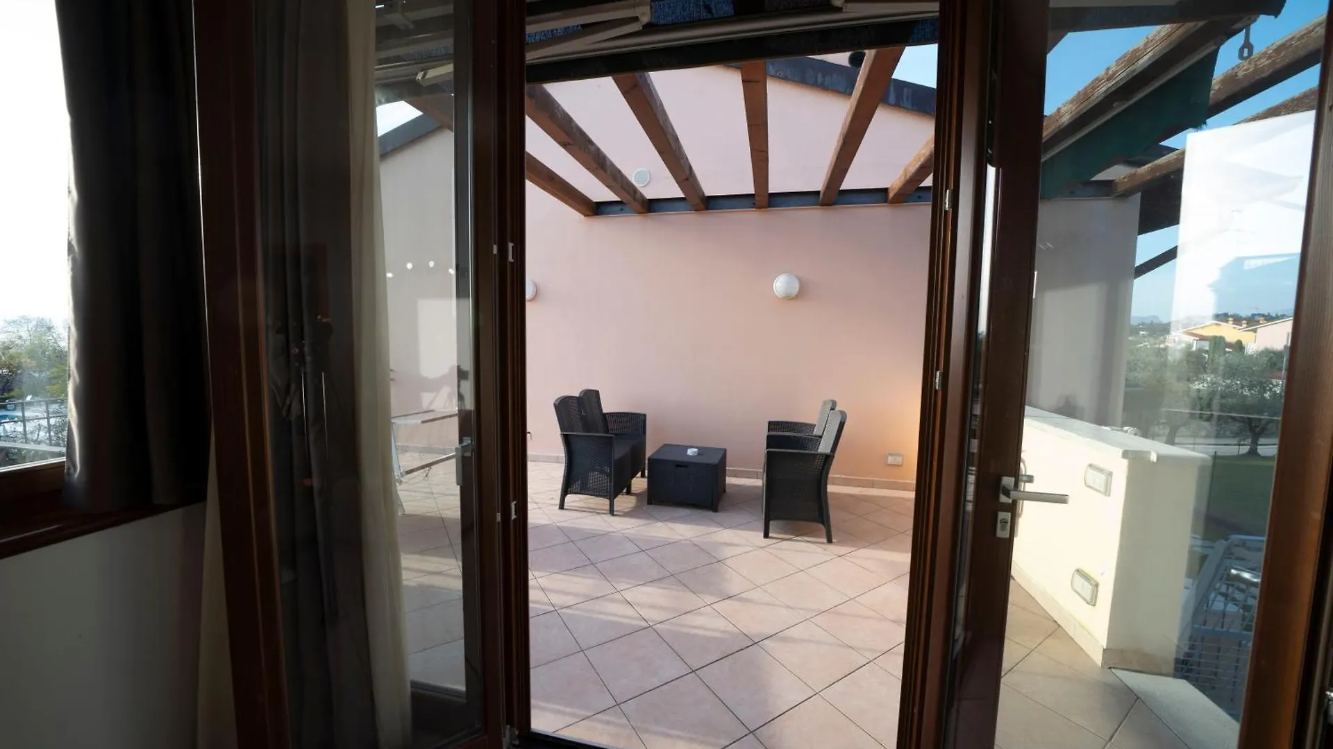 Appartamento Vista Lago Con Terrazza Lazise 0*,  Italy